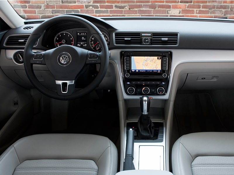  VW Passat Sedan 